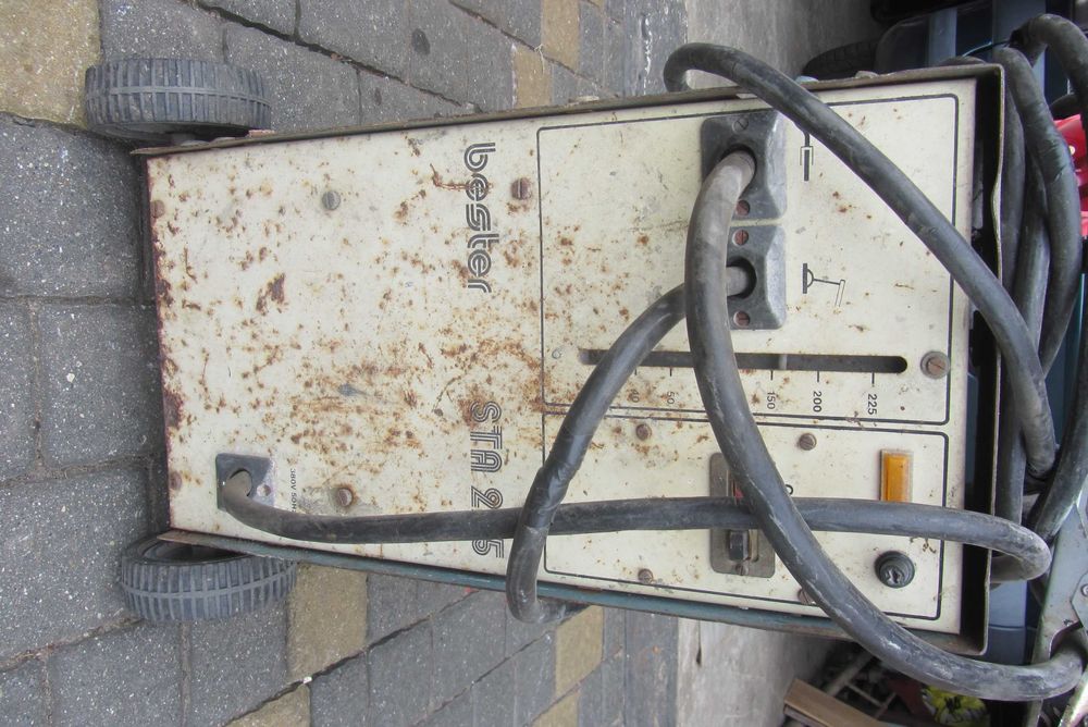 Spawarka BESTER 225