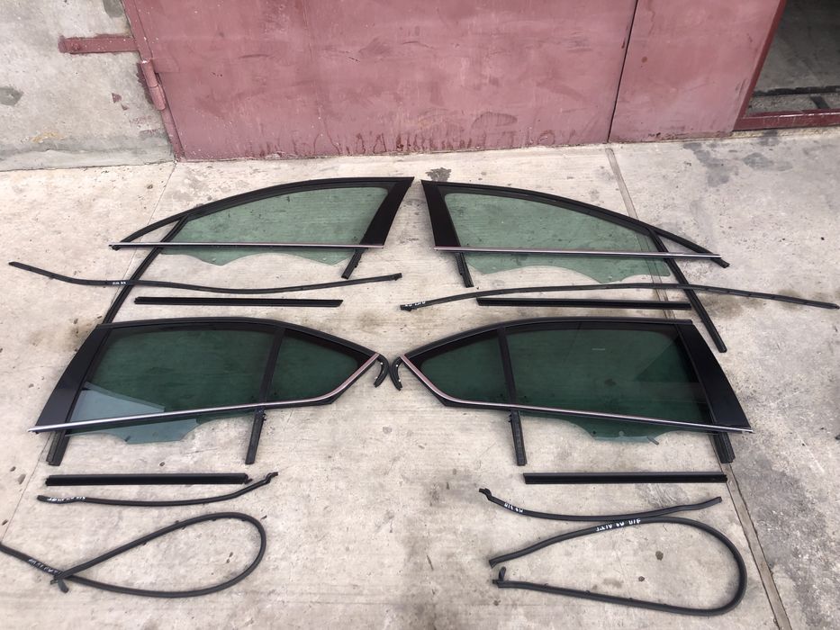 Скло Шкода Октавія А7