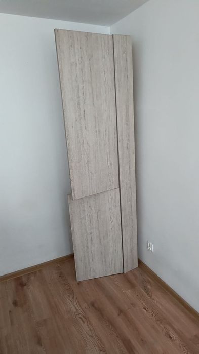 Szafka łazienkowa na wymiar