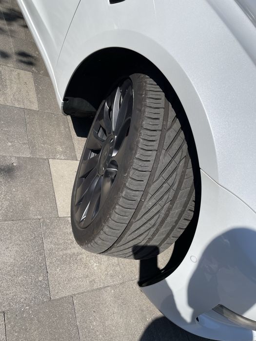 Tesla Model 3 (9/2021) PERFORMANCE  DUAL MOTOR