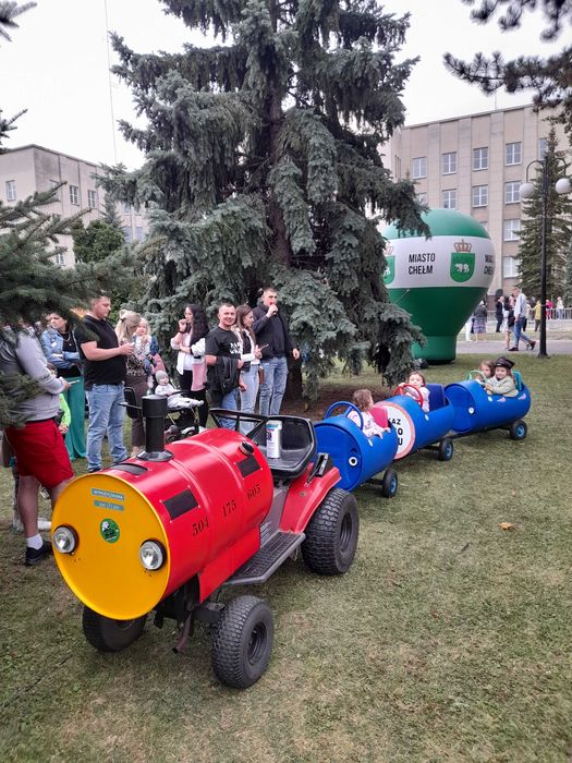 Kolejka "Beczuchy"  Pociąg-ciuchcia na imprezy