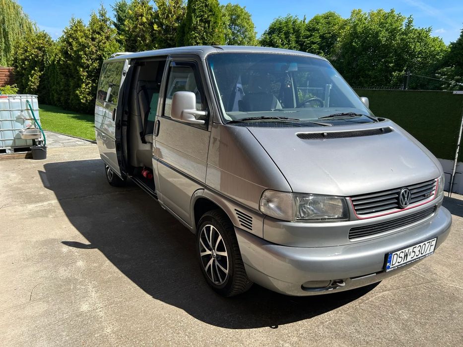 Volkswagen T4 -5 osob  ladna t4-5 osobowa w longu-po lift -klima tempomat