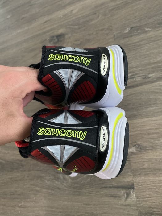 Кроссовки Saucony Kinvara  Оригинал Размер 44 - 28 см