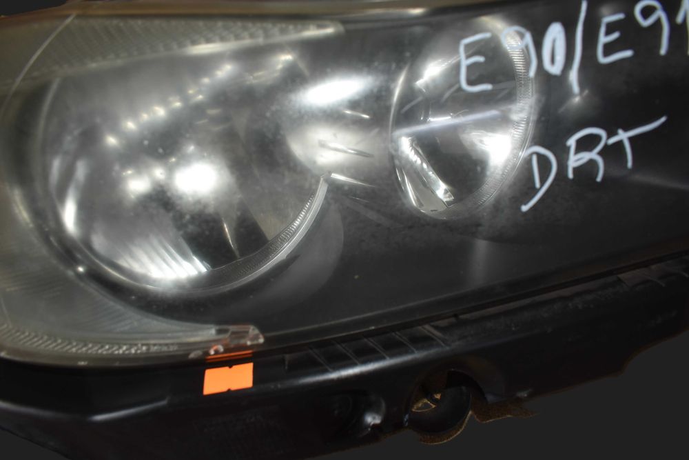 Farol BMW Serie 3 (E90/E91) Direito Pré-LCI