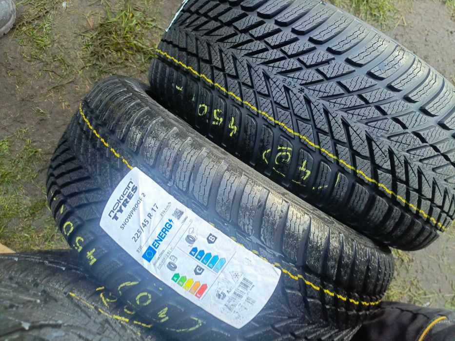 Nowe opony zimowe 225/45/17 Nokian 2024r 2 sztuki