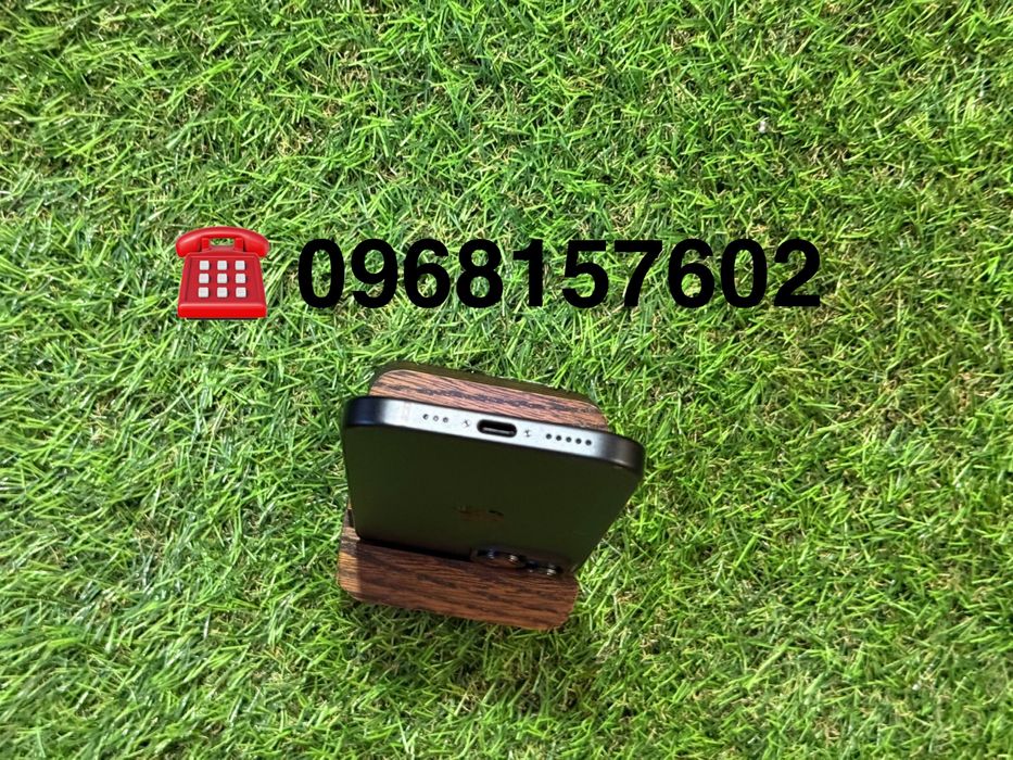 iPhone 15 Matte Black 128gb .