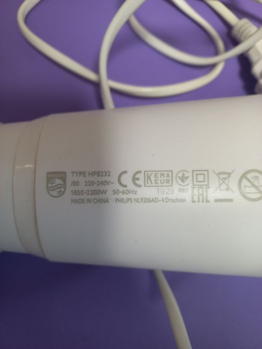 Фен Philips ThermoProtect 2200w