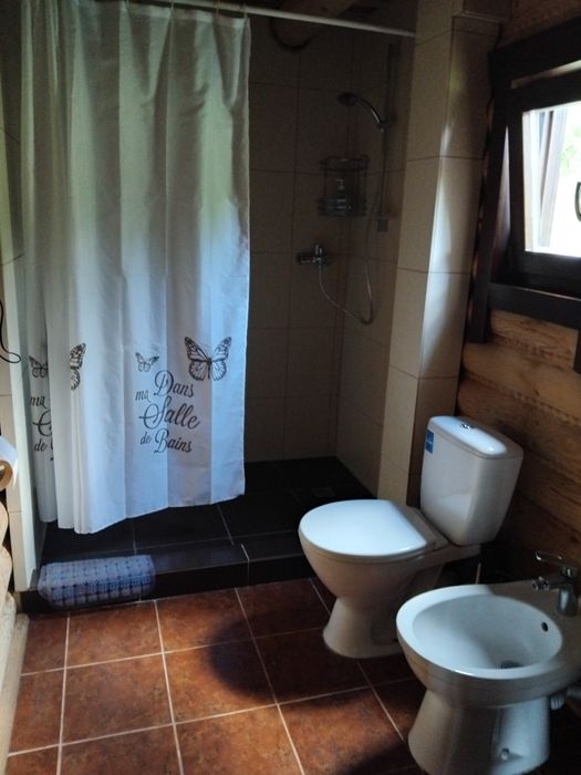 Ціну знижено! Продаю чудовий будинок садибу у Карпатах Сусково