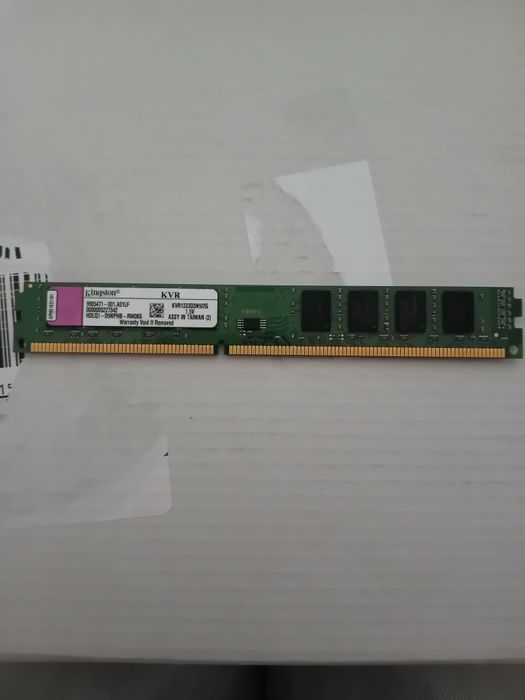 Vendo  2GB  ddr3
