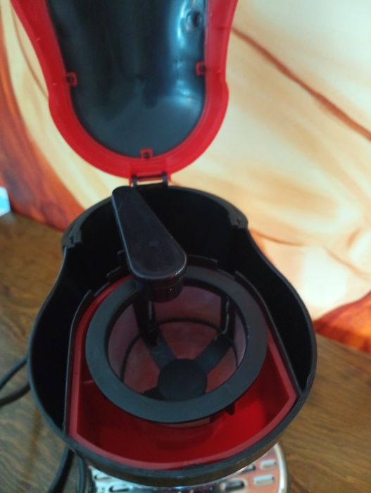 Maquina de café Filtro - Nova! - Compativel com cápsulas DolceGusto