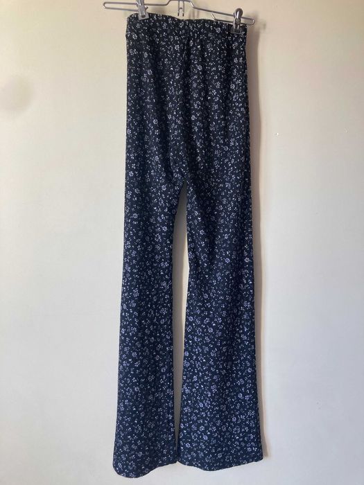 Calças - boca-de-sino