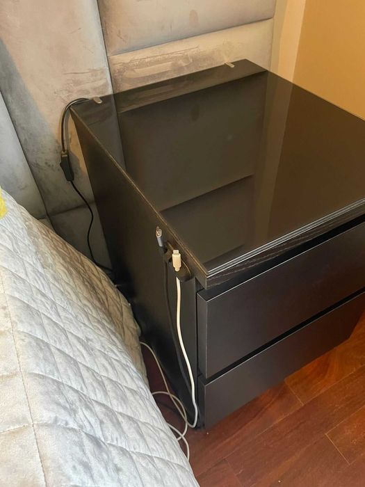 2x Mesas de cabeceira + Cómoda (Conjunto IKEA - MALM)