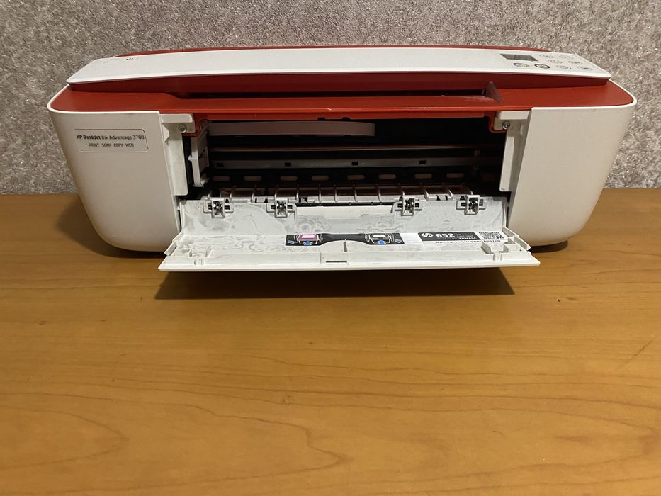 Принтер  HP DeskJet Ink Advantage 3788