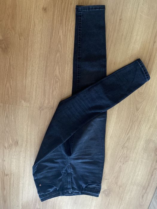 spodnie damskie jeansy czarne r.36 S