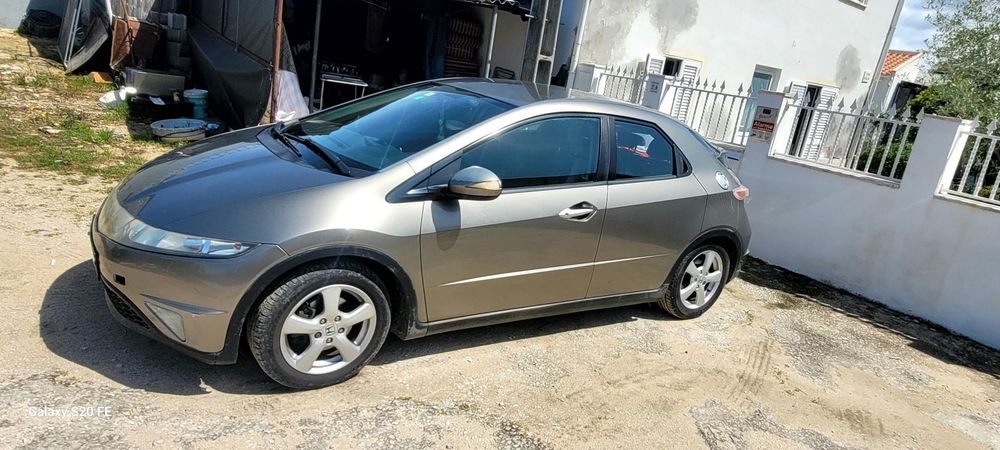 Honda Civic 1.4I