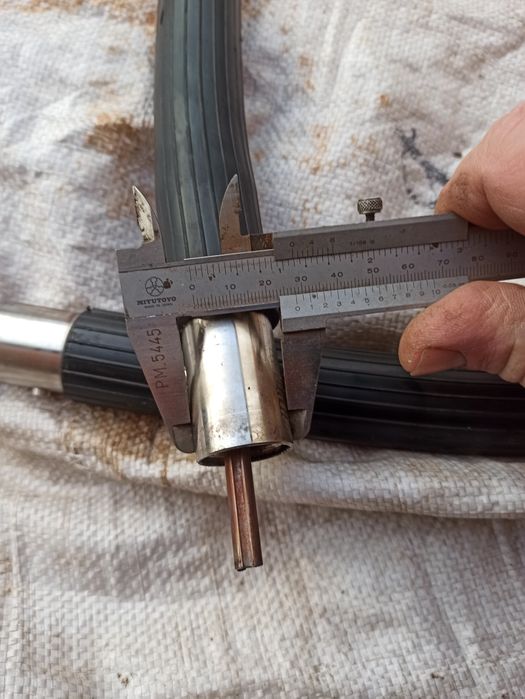 Гибкий вал suhner 10*200 4шт 7*200 1шт