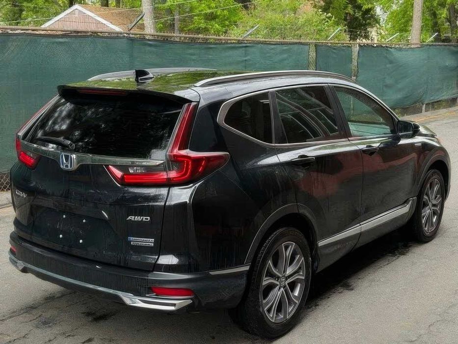 Honda CR-V      2021