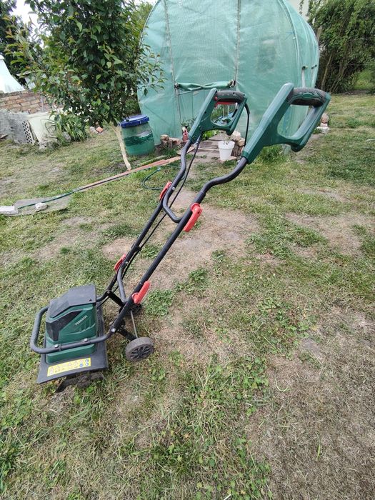 Sprzedam wertykulator ogrodowy..