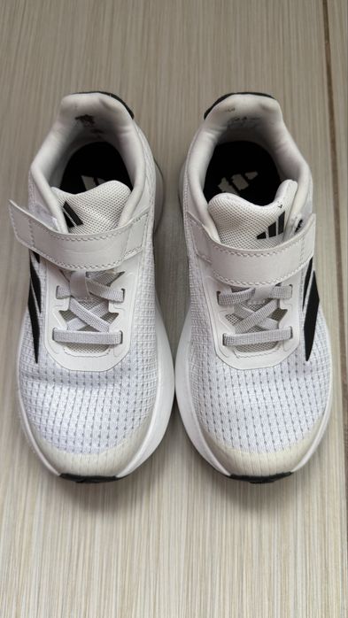 Кросівки Adidas білі оригінал