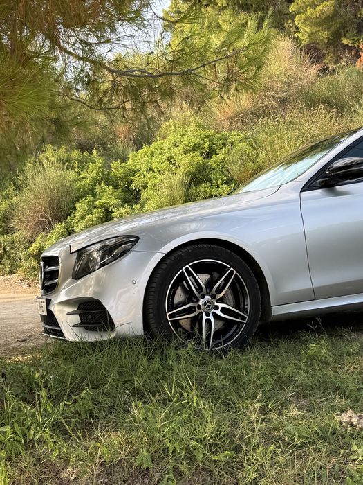 Mercedes Е350d    AMG