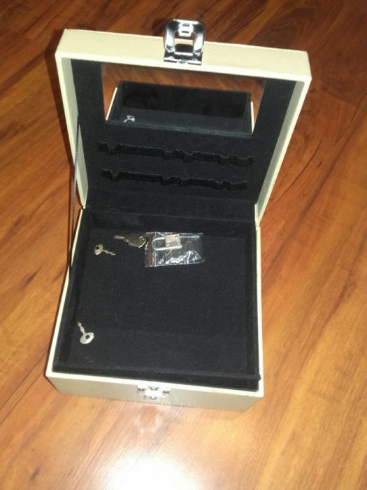 Super cena Intervion kuferek