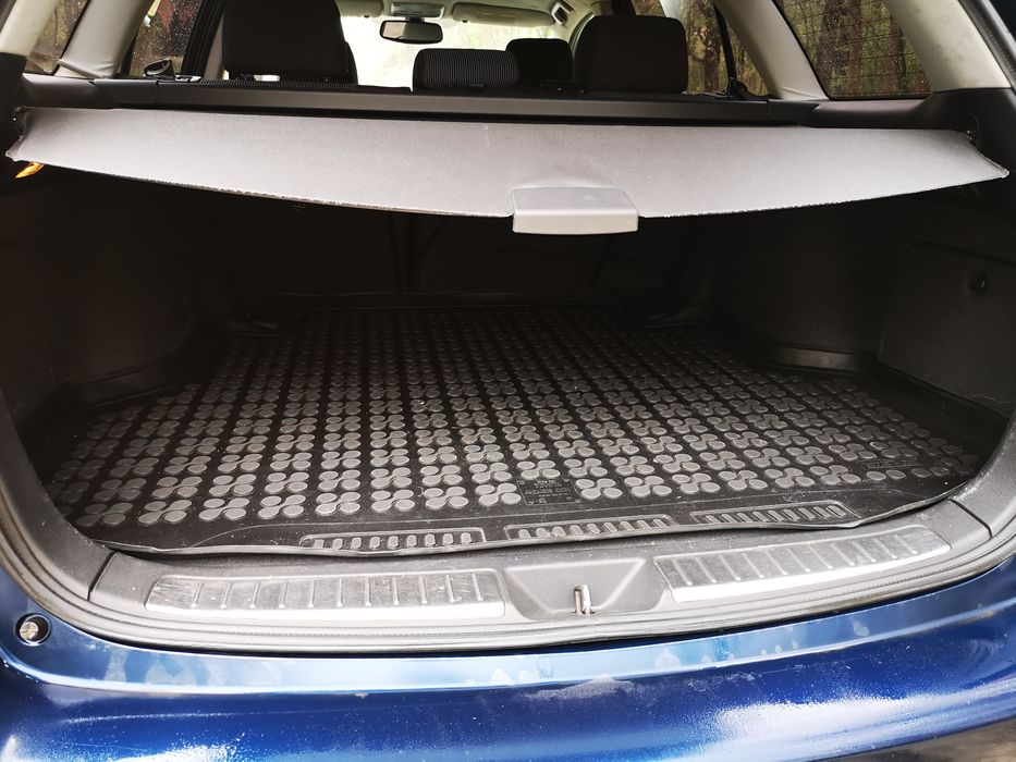 Toyota avensis 1.8 ,2004r