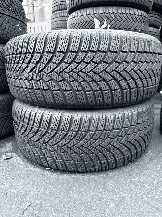 215 50 18 Bridgestone LM005 90% 2024 Шини Зима
