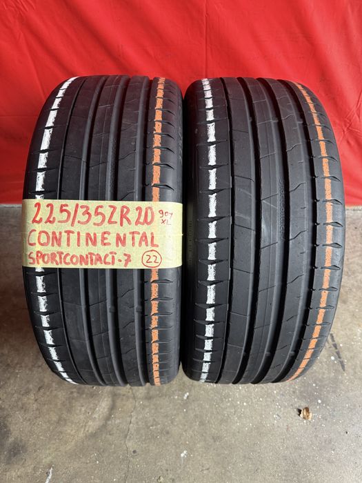 Pneus 225/35/20 Continental Impecaveis