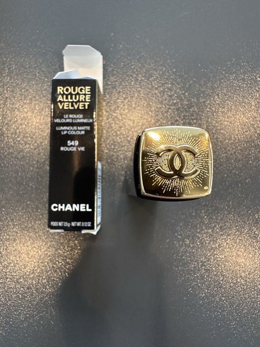 Chanel limitowana, ekskluzywna,  matowa pomadka do ust.
