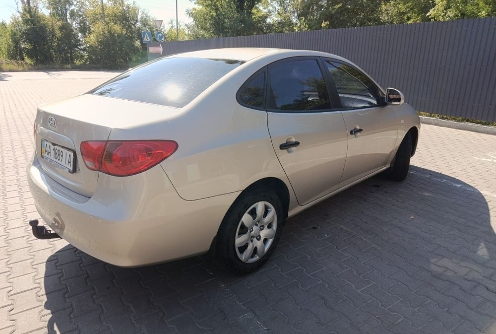 Продам Hyundai Elantra 2008