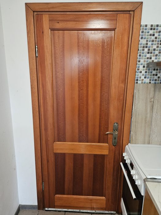 Drzwi zewnętrzne drewniane od stolarza