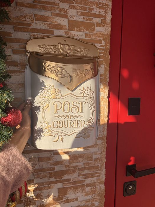 Поштова скриня , гарний почтовый ящик ,