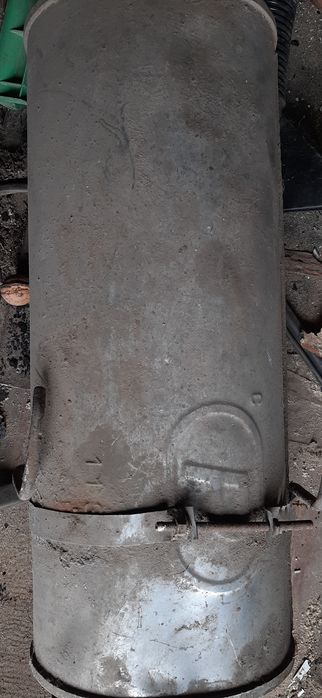 Продам глушитель