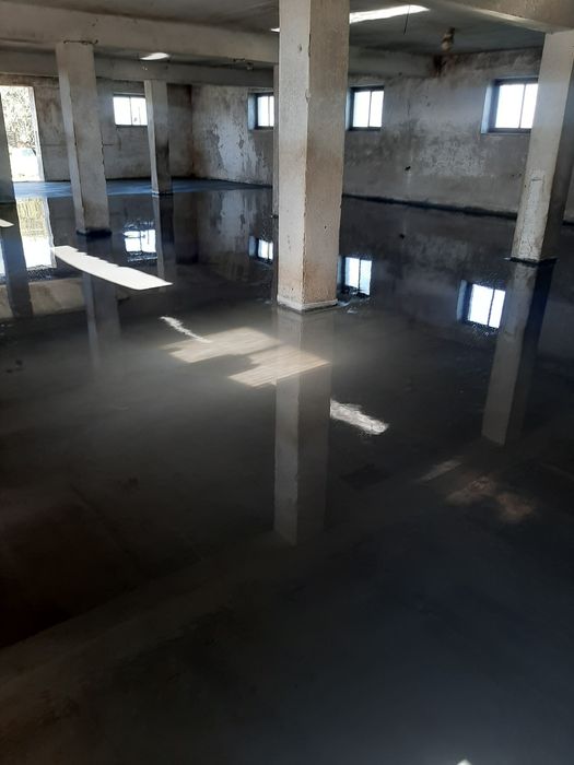 Układanie kostki brukowej Posadzki przemysłowe Koparka/ładowarka