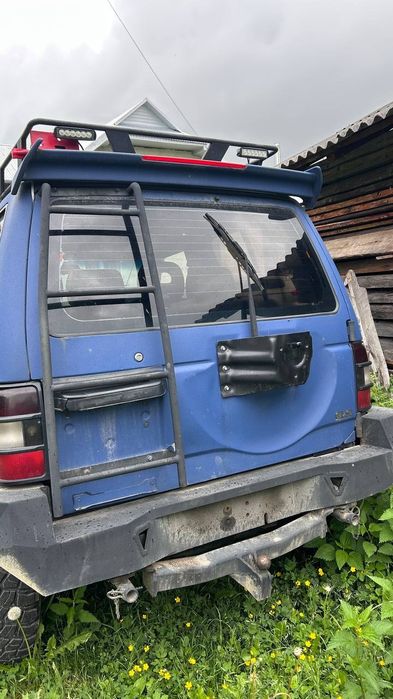 Mitsubishi Pajero 2
