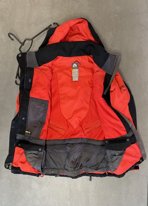 Куртка женская для лыж и сноуборда Nike ACG
