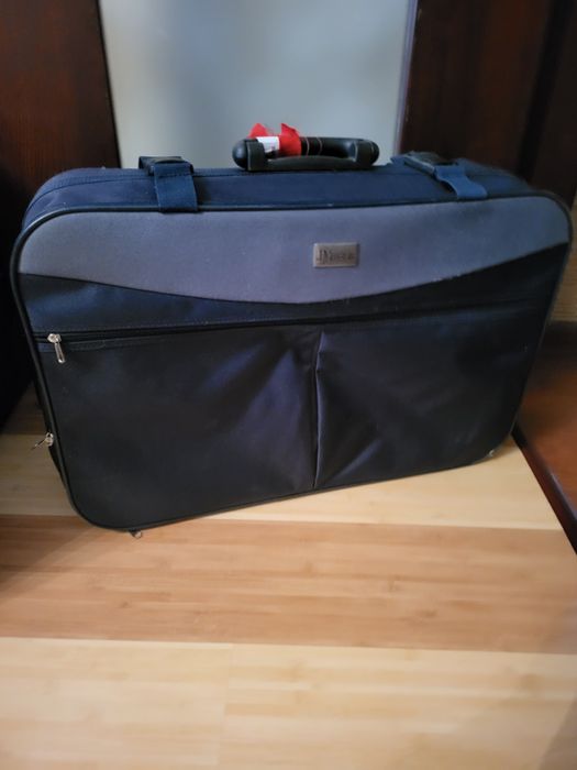 Чемодан 75/55 большой на колесиках