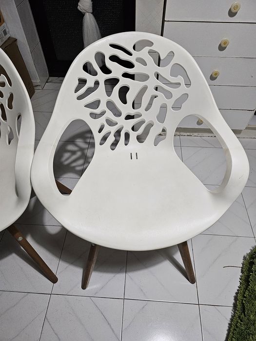 Cadeiras muito comfortavel. Com bom estado