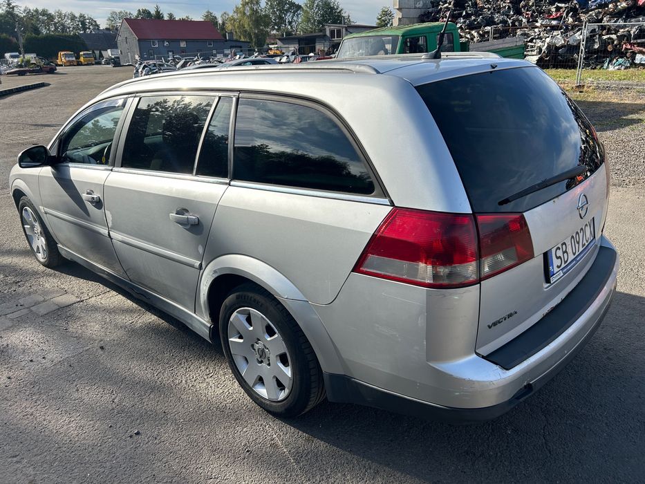 Opel Vectra C Kombi 1.9 CDTI 140 KM 2004r.