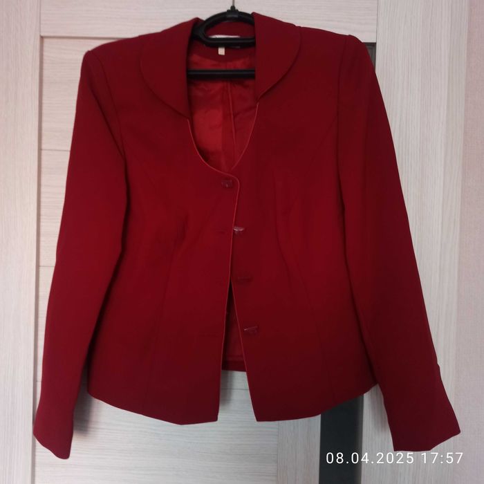 продам костюм р50