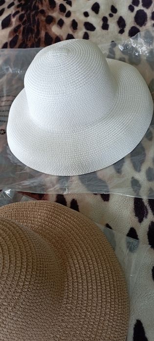 Разные летние шляпы