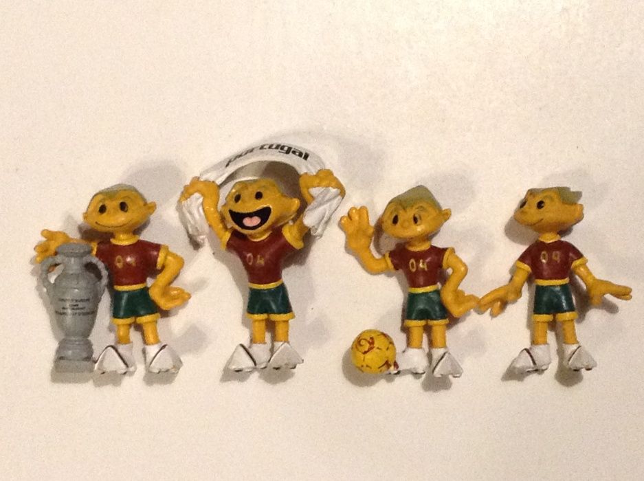 KINAS - Mascote do EURO 2004 PVC - Futebol em Portugal - Maia Borges