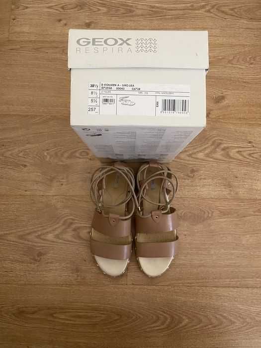 Sandálias GEOX - como Novas