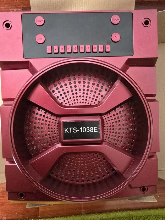 Coluna Bluetooth Portátil Nova