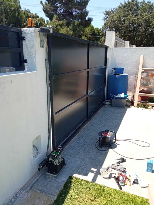 Automatismos, abertura WiFi para portões/Serralharia Margem Sul