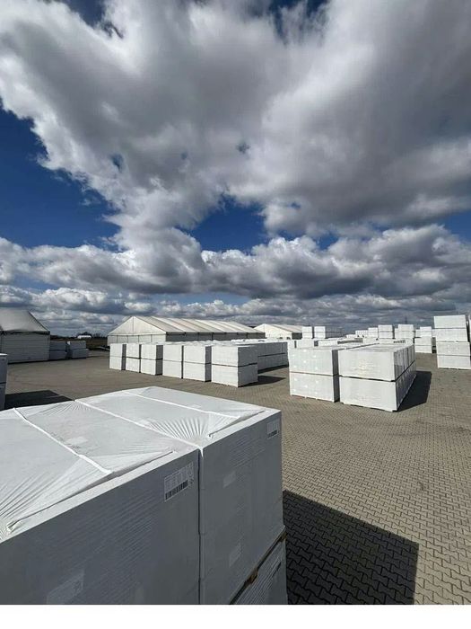 Hala magazynowa 500 m² przy DK92 Teresin – wynajem
