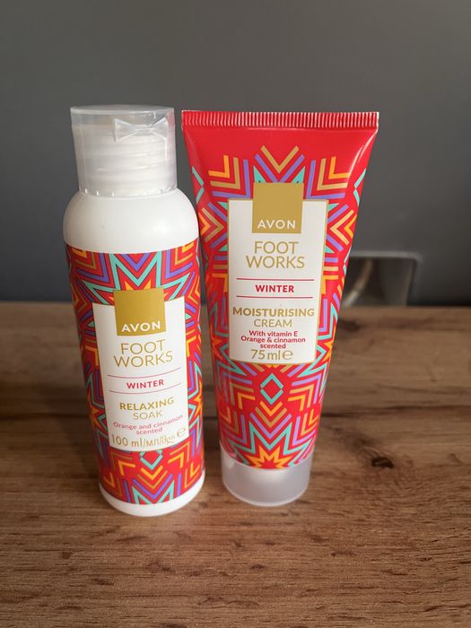 Zestaw kosmetyków Avon