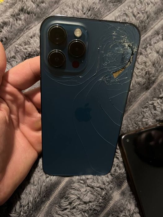 Apple 12 про макс 128
