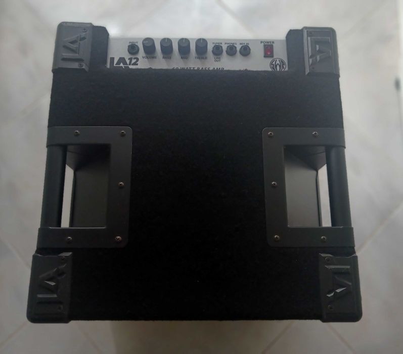 Amplificador Baixo SWR LA 12