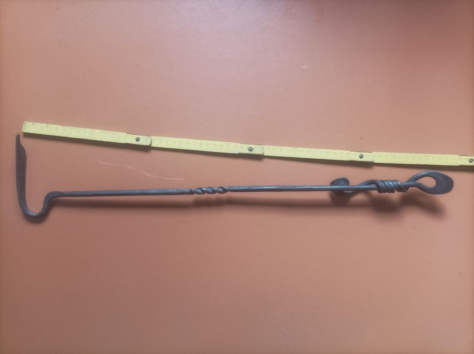 Кочерга для каміну,мангалу,печі,кована.